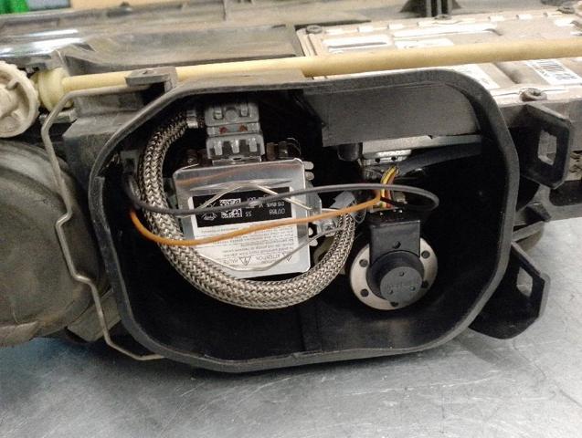 7L6941016BK Faro derecho comprar Sevilla
