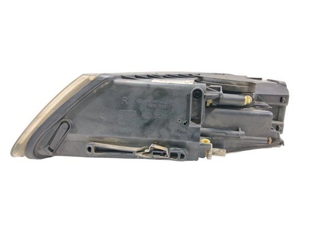 7L6941016BK Faro derecho  comprar en Reus