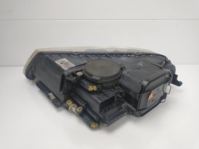 Luz derecha Volkswagen Touareg I (2002-2010)