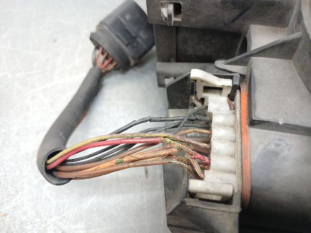 7L6941017BG Faro izquierdo comprar Almería