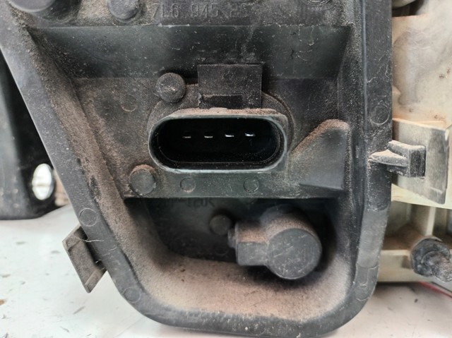 7L6945095K VAG