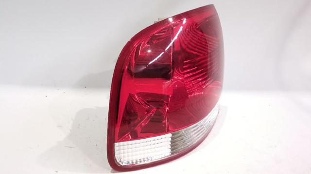 7L6945095P Piloto trasero exterior izquierdo  comprar en Pontevedra