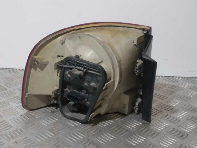 VAG 7L6945096K Piloto trasero exterior derecho  en stock Valencia