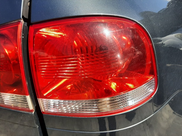 7L6945096P VAG