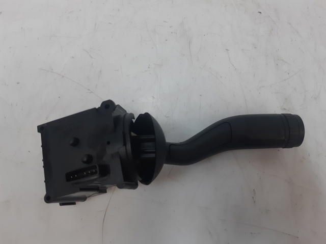 7L6953503 Conmutador derecho de la columna de dirección  en stock Sabadell