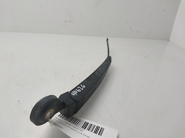 7L6955707 VAG Brazo del limpiaparabrisas trasero  disponible Ourense