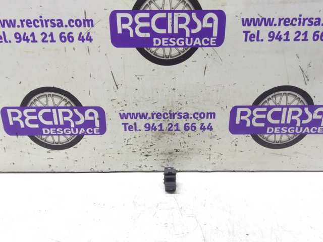 VAG 7L6959855 Botón de elevalunas delantero derecho  en stock Terrassa