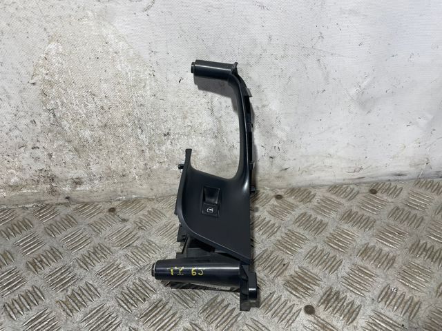 7L6959855B Botón de encendido del motor del elevalunas delantero derecho  comprar en Pontevedra