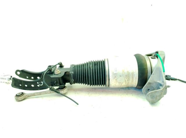 amortiguador frontal derecho 7L8413032M VAG
