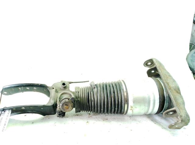 amortiguador frontal derecho 7L8413032M VAG