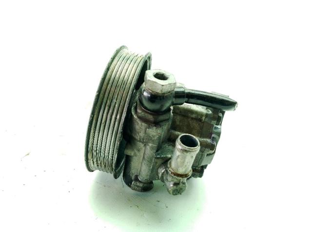 7L8422154D VAG Bomba de dirección  en stock Gandía