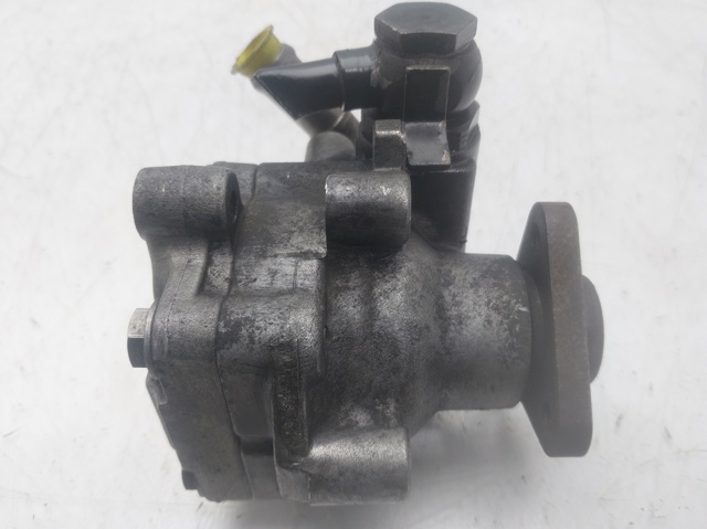 7L8422154ES VAG Bomba de dirección  en stock Huelva