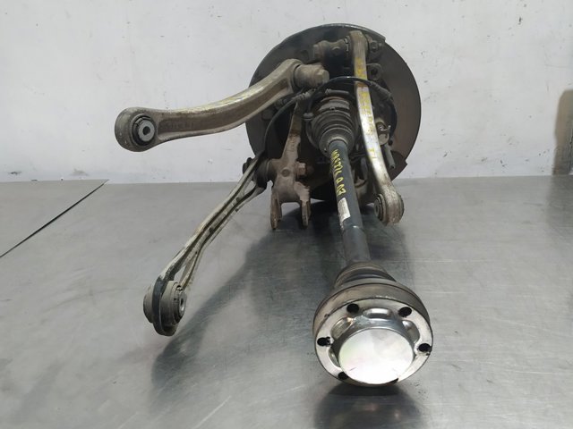 7L8505435 VAG Mangueta trasera izquierda  en stock Gandía