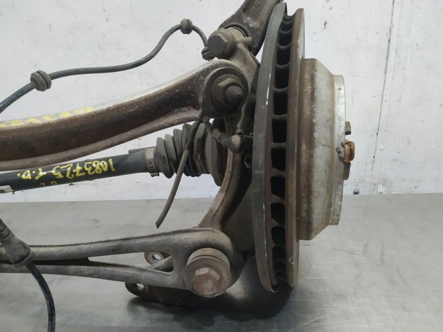 7L8505436 VAG Mangueta trasera derecha comprar Alcalá