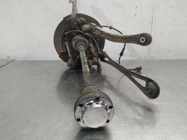 7L8505436 VAG Mangueta trasera derecha  comprar en Oviedo