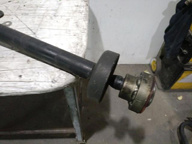 VAG 7L8521102L Árbol de transmisión trasero completo  comprar en Ponferrada
