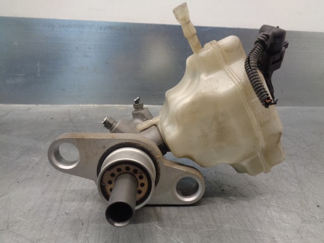 7L8611019 VAG/Audi