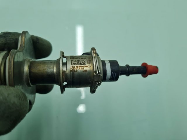 7LA131113A Inyector AdBlue  en stock Granada