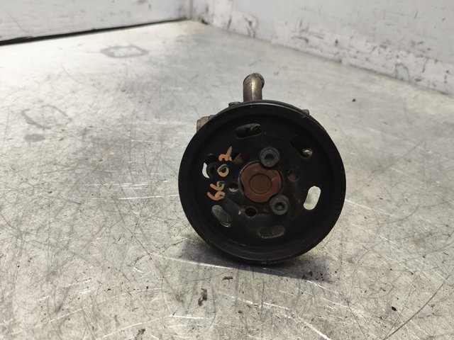 Bomba de dirección hidráulica 7M0145157 VAG