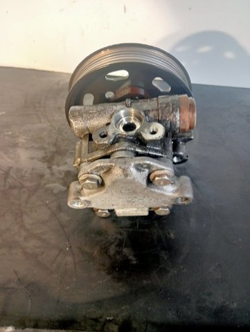 VAG 7M0145157AA Bomba de dirección asistida  disponible Valladolid