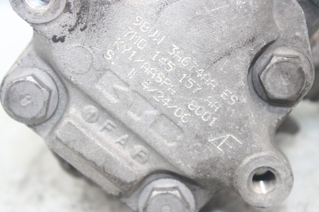 7M0145157AA Bomba de dirección  en stock Castellón