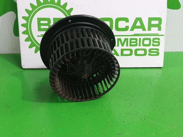 7M0819021 VAG Motor del ventilador trasero del calefactor  disponible Vigo