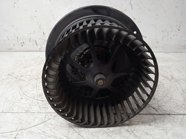 7M0819021 VAG Motor del ventilador trasero del calefactor  disponible Ourense