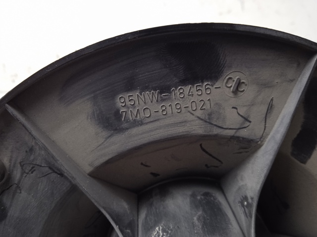 7M0819021 Motor del ventilador trasero del calefactor  disponible Málaga