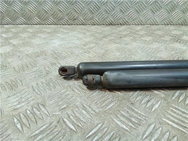 VAG 7M0827550G Amortiguador de la tapa del maletero  comprar en Ponferrada