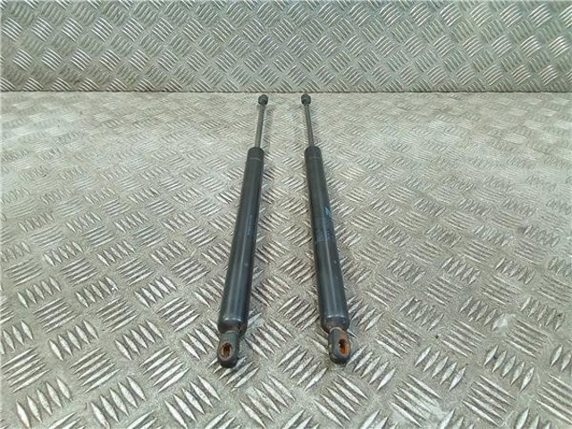 7M0827550G Amortiguador de la tapa del maletero  comprar en Pontevedra