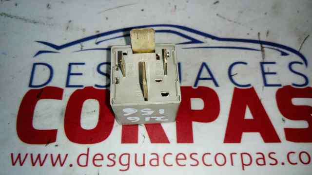 7M0951253A Relé ventilador  en stock Castellón