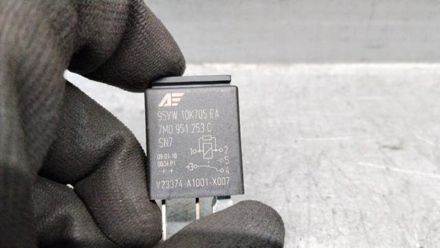 VAG 7M0951253C Relé eléctrico multifuncional  comprar en Murcia