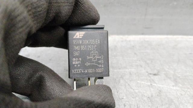 VAG 7M0951253C Relé eléctrico multifuncional  comprar en Albacete