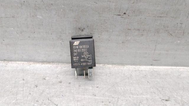 7M0951253C VAG Relé eléctrico multifuncional comprar Madrid