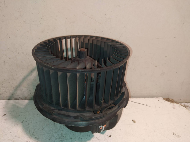 7M1819021 Motor del ventilador del calefactor  disponible Burgos
