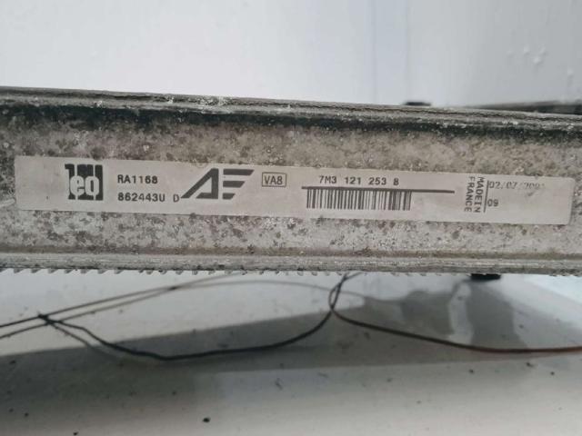 7M3121253B Radiador de refrigeración del motor  comprar en Zaragoza