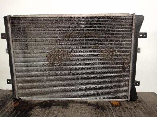 VAG 7M3121253F Radiador de refrigeración del motor  disponible Lugo