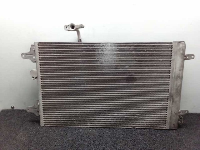 7M3820411E VAG Condensador de aire acondicionado  disponible Ourense