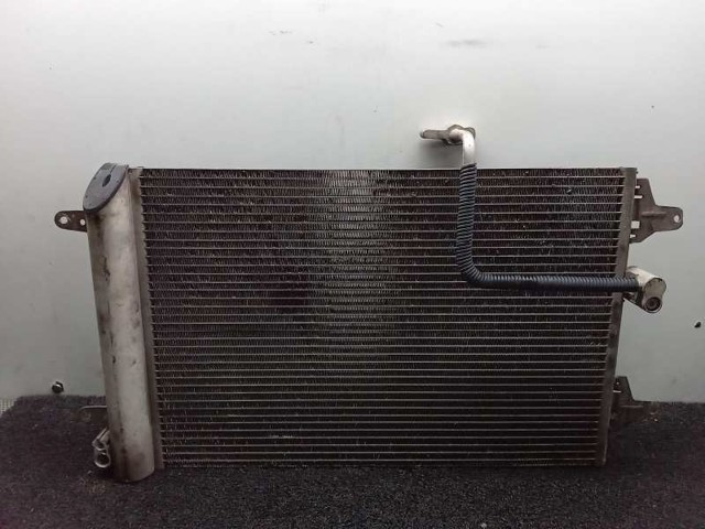 7M3820411E Condensador aire acondicionado  en stock Granada