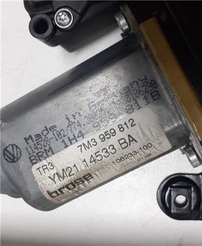 VAG 7M3959812 Motor del elevalunas de la puerta trasera derecha  comprar en Albacete
