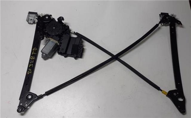 VAG 7M3959812 Motor del elevalunas de la puerta trasera derecha  disponible España