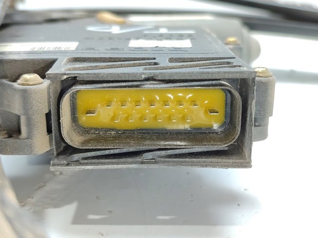 VAG 7M3959812 Motor del elevalunas de la puerta trasera derecha comprar Pamplona