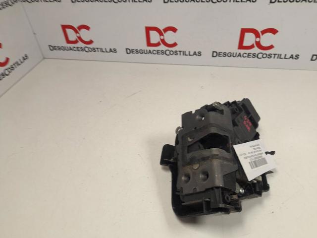 FORD 7M5AR21812AA Cerradura de puerta delantera derecha  en stock Terrassa