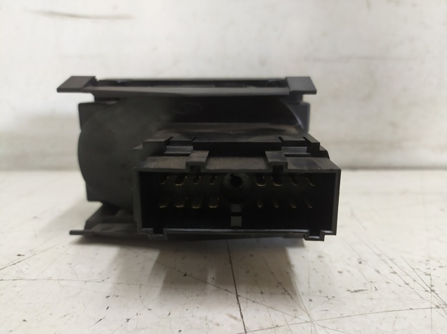 FORD 7M5T13A024CA Interruptor de luces en el tablero  comprar en Ponferrada