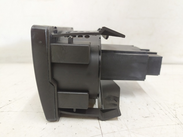 7M5T13A024CA Interruptor de luces en el tablero  en stock Sabadell