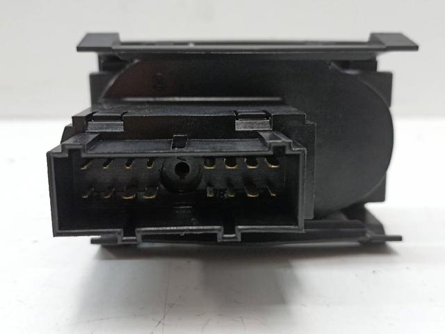 7M5T13A024CA Interruptor de luces en el tablero comprar Sevilla