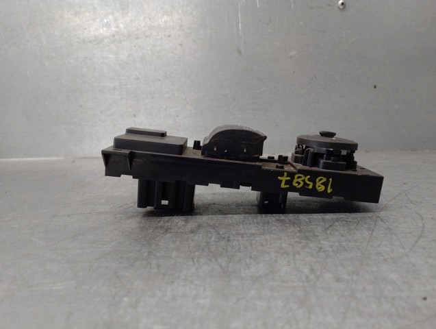 7M5T14529BA FORD Interruptor de elevalunas delantera izquierda comprar Bilbao
