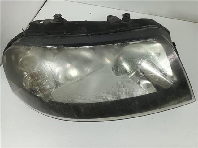 VAG 7M7941016M Faro derecho  disponible Lugo