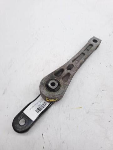 Taco de motor trasero 7N0199855A VAG