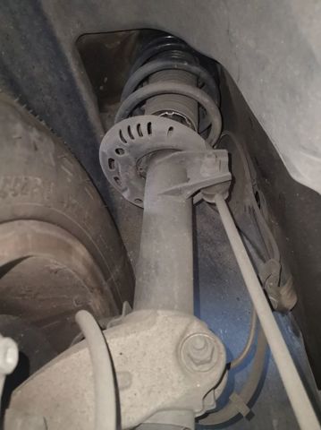 Amortiguador delantero 7N0413031J VAG